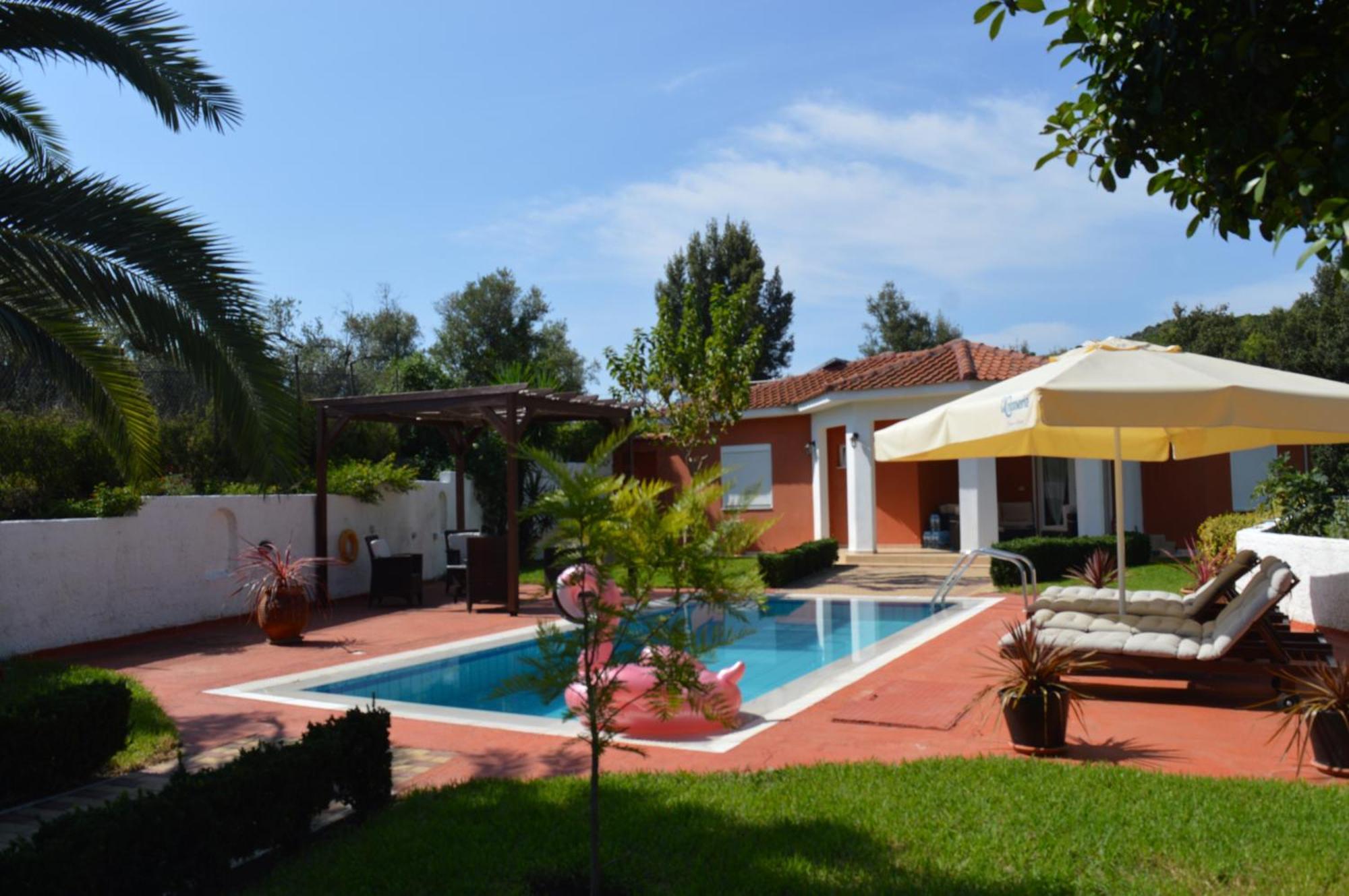 Villa Platanias Agia Paraskevi  Exterior photo